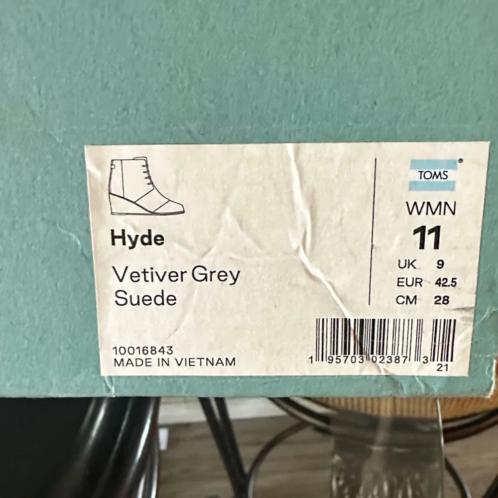 Toms Olive Wedge Ankle Boots - Picture 7 of 8